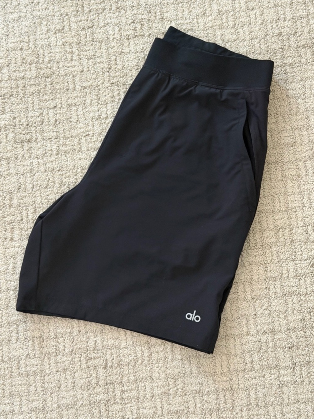 Men’s Alo Shorts